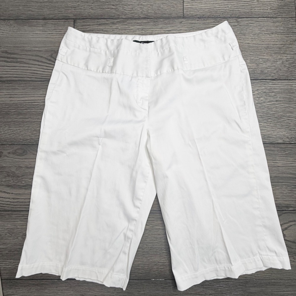 Sharagano Womens White Bermuda Shorts Size 4 Cotton Blend Knee Length Stretch